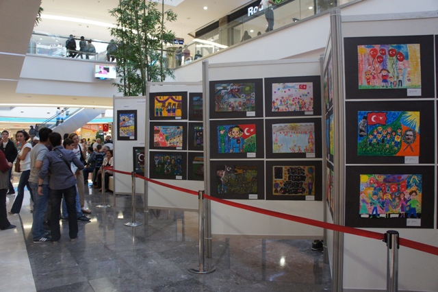 cumhuriyet çocukları resim yarışması